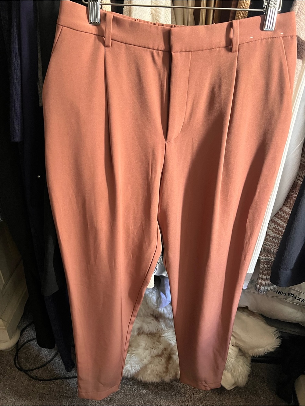 Uniqlo Women's Skinny Pants in Dusty Coral